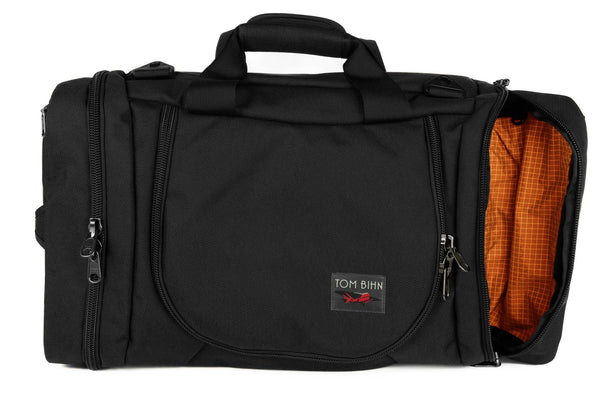 Aeronaut 30 in Black 1050 Ballistic in Zest 200 Halcyon.